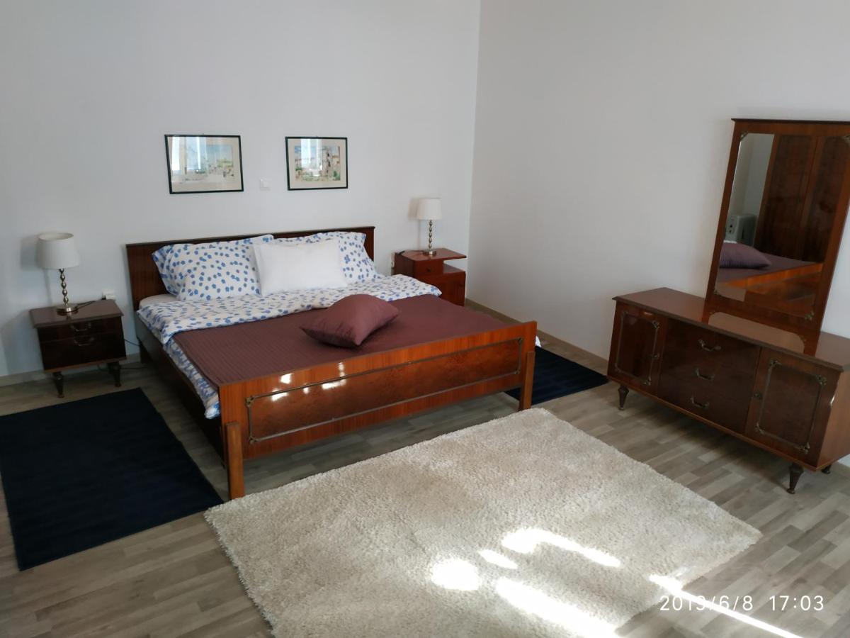 Holiday Home Peruški Esterno foto